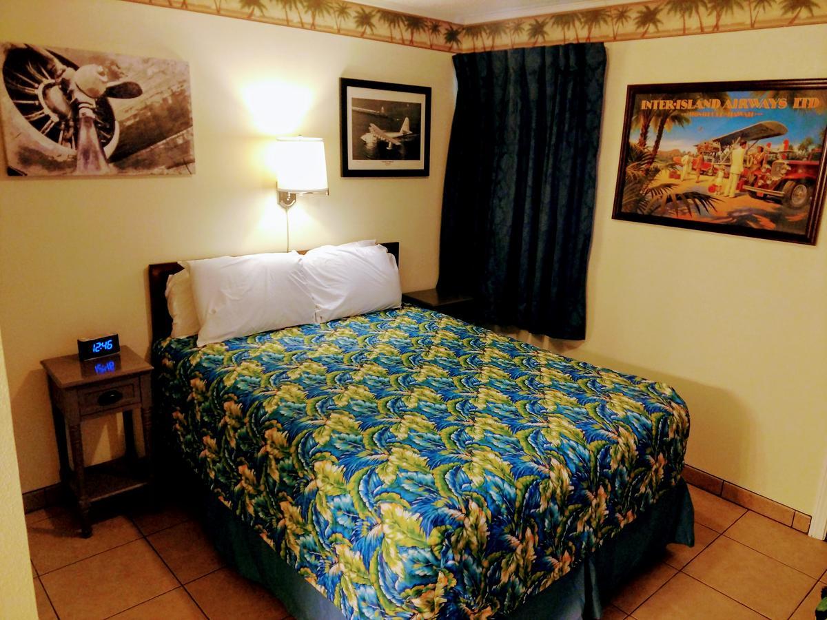 Amelia'S Landing Hotel Port Aransas Exterior photo